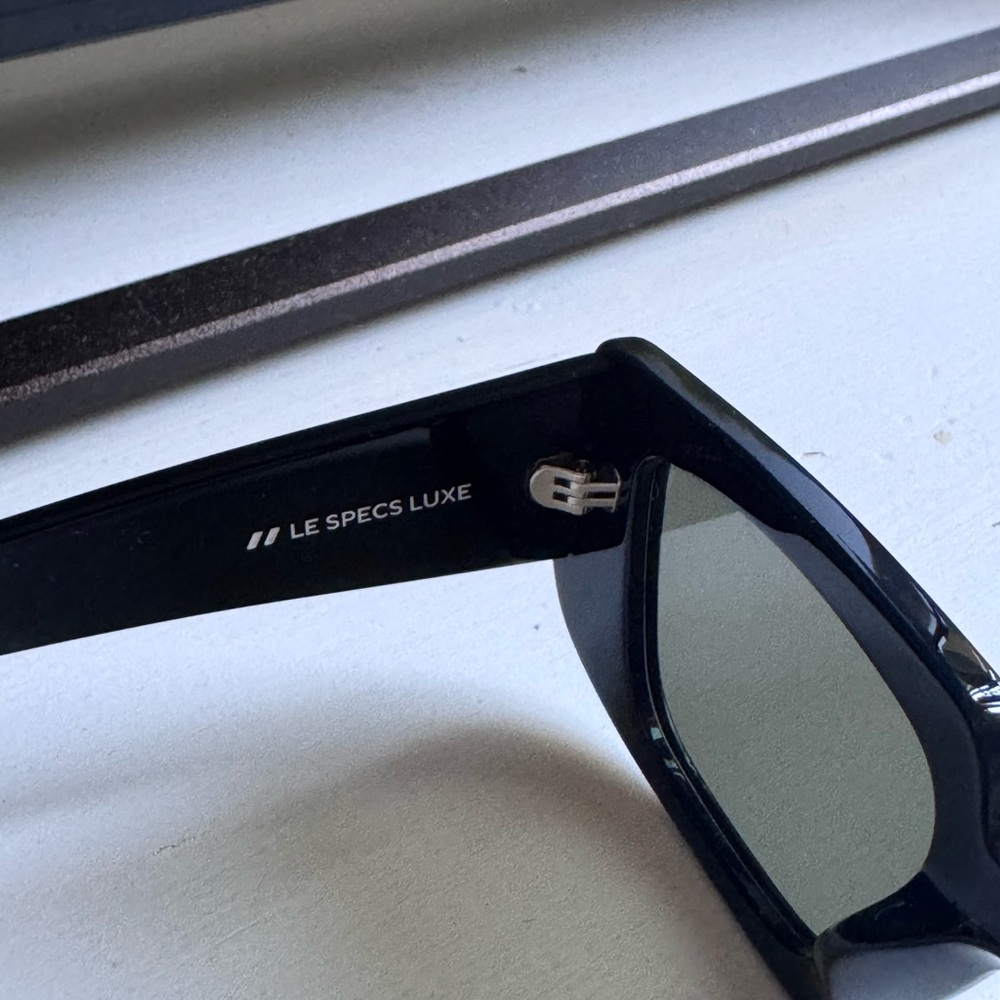 Le Specs Black Sunglasses - Picture 4 of 4